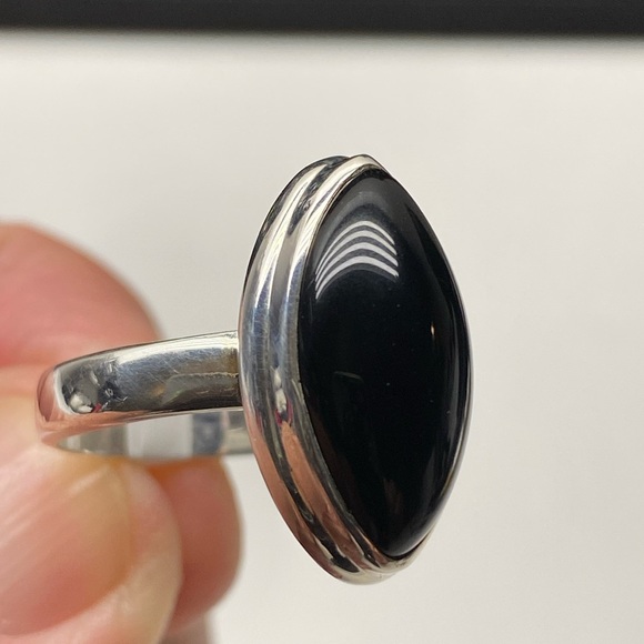 🆕 BLACK ONYX 🖤🖤🖤RING SIZE 8 IN SOLID STERLING SILVER 925 - Picture 1 of 4